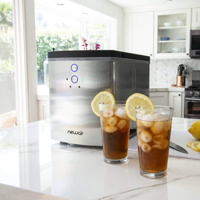 NewAir NewAir Portable Ice Maker, 33 lbs. of Ice a Day with 2 Ice Sizes, BPA-Free Parts NIM033SS00